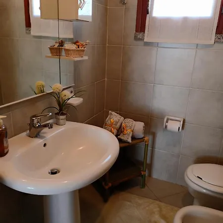 Casaantonella - Casa Vacanze A Isola Rossa Isola Rossa (Sassari)